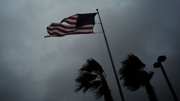 飓风伊尔玛逼近佛罗里达州 近27万居民断电 - 俄罗斯卫星通讯社