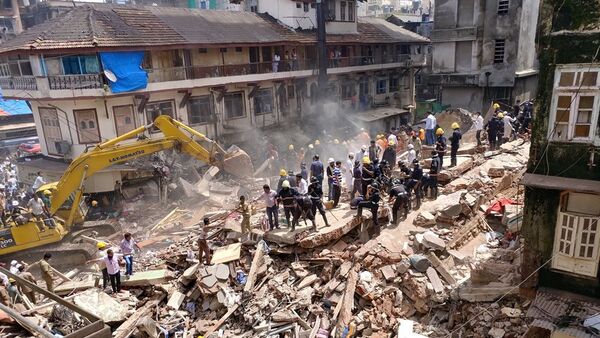 媒体：印度孟买居民楼坍塌死亡人数增至15人 - 俄罗斯卫星通讯社