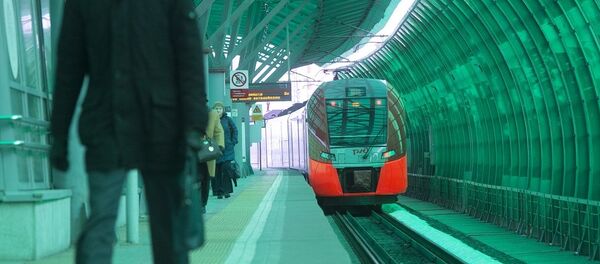 索比亚宁：莫斯科中环夏季最后一天载客量超过38.2万 - 俄罗斯卫星通讯社