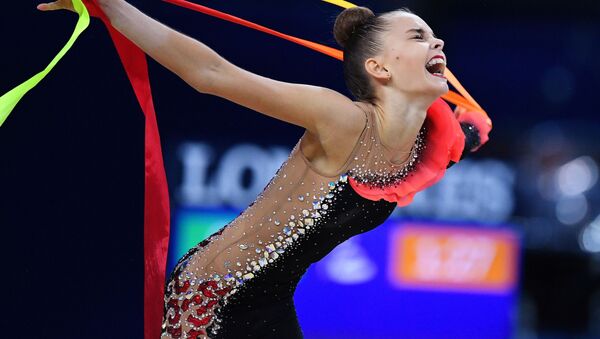 俄羅斯隊獲得世界藝術體操錦標賽9枚金牌中的8枚 - 俄羅斯衛星通訊社