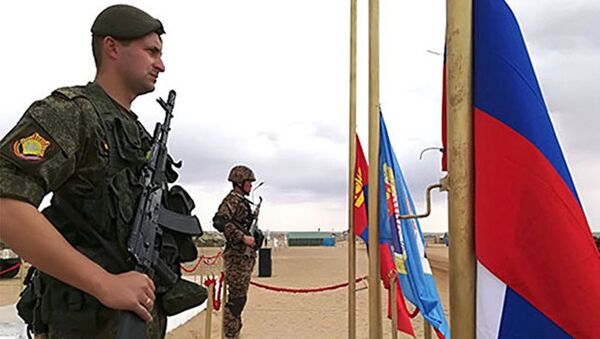 俄坦克兵教授蒙古士兵如何“旋转开火” - 俄罗斯卫星通讯社