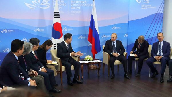 普京称与韩总统的会谈内容丰富且富有建设性 - 俄罗斯卫星通讯社