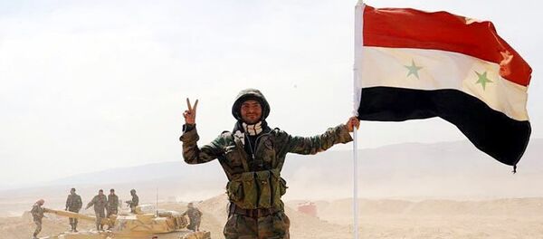 叙利亚军突破代尔祖尔空军基地封锁 - 俄罗斯卫星通讯社