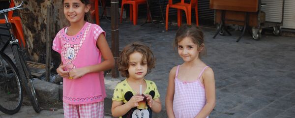 代尔祖尔的孩子对自己获救深感幸福 - 俄罗斯卫星通讯社