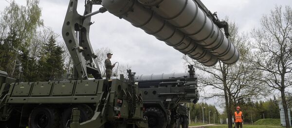 S-400 S-400 - 俄羅斯衛星通訊社
