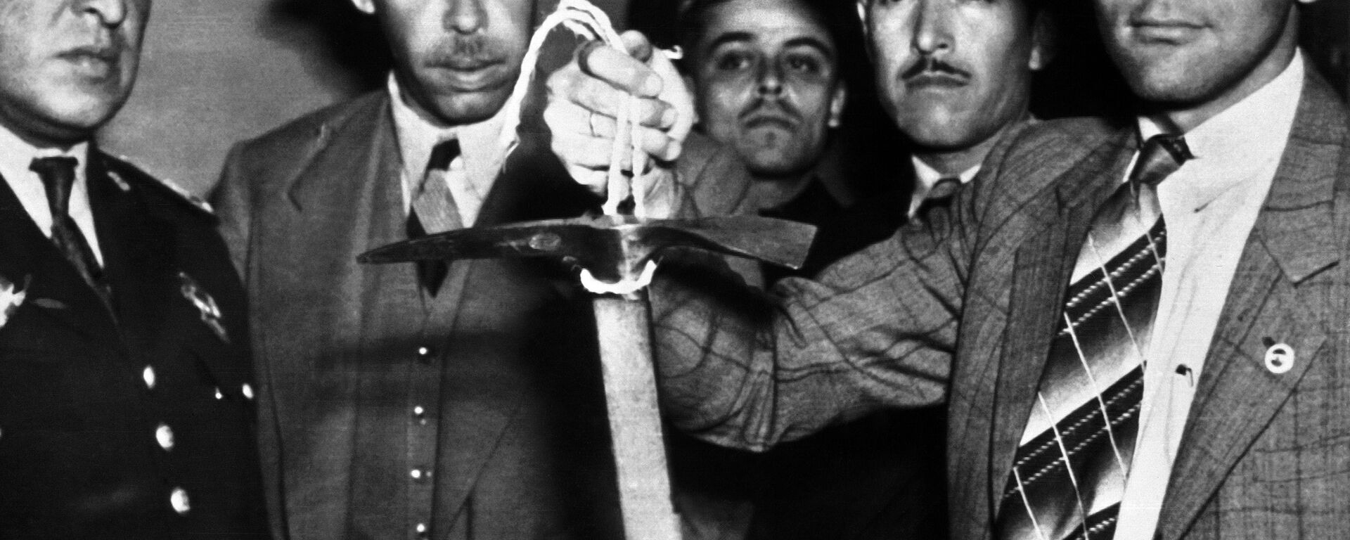 媒体：暗杀托洛茨基所用冰镐将在美博物馆首次向公众展出 - 俄罗斯卫星通讯社, 1920, 14.09.2017