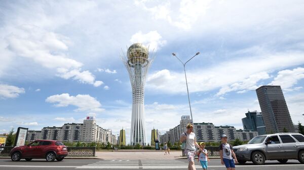 Монумент Астана-Байтерек в центре Астаны - 俄羅斯衛星通訊社