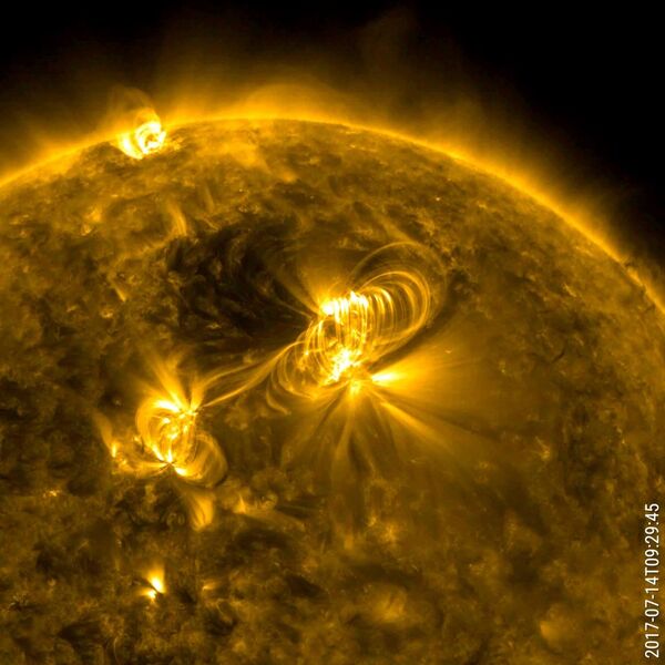 太阳爆发 - 俄罗斯卫星通讯社