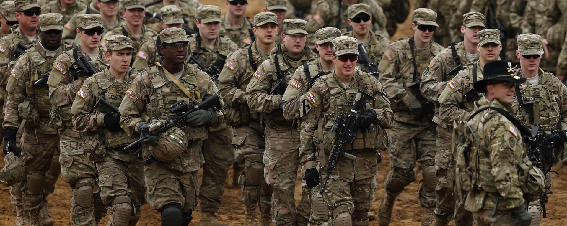 美媒：美防長向烏克蘭官員稱美國正考慮從歐洲撤出大部分軍隊 - 俄羅斯衛星通訊社, 1920, 20.02.2025