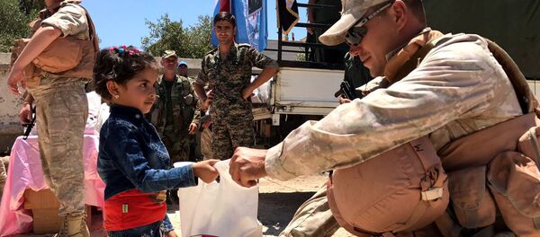 俄军9月向叙利亚难民分发约90吨人道主义援助物资 - 俄罗斯卫星通讯社