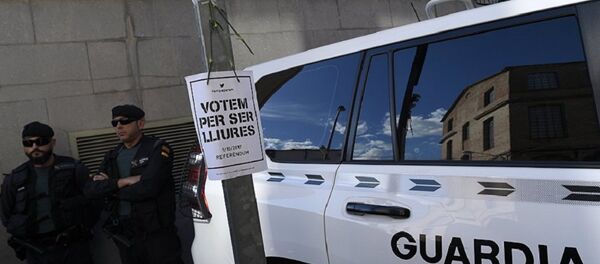 西班牙民防部队进入加泰罗尼亚技术中心以切断计票程序 西班牙民防部队进入加泰罗尼亚技术中心以切断计票程序 - 俄罗斯卫星通讯社