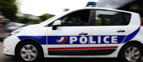 Автомобиль французской полиции - 俄罗斯卫星通讯社