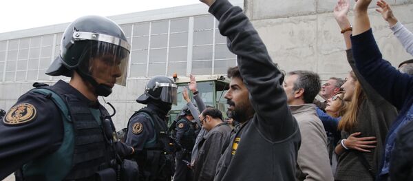 加泰羅尼亞公投期間的衝突 - 俄羅斯衛星通訊社