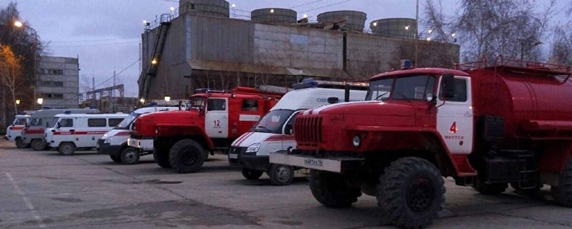 俄新羅西斯克“捨斯哈里斯”轉運綜合體油庫遭到無人機攻擊後受損 - 俄羅斯衛星通訊社, 1920, 14.11.2025