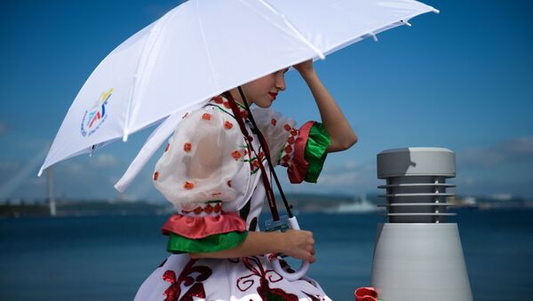 日本發明飛行雨傘 - 俄羅斯衛星通訊社