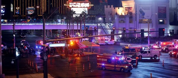 美國警方:400多人在拉斯維加斯槍擊事件後被送醫救治 美國警方:400多人在拉斯維加斯槍擊事件後被送醫救治 - 俄羅斯衛星通訊社