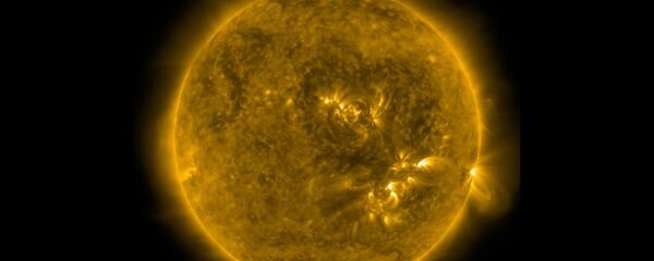 太阳上出现类似心脏的暗影 - 俄罗斯卫星通讯社