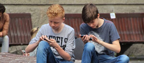 专家：千禧一代健康状况差 自杀率高 - 俄罗斯卫星通讯社