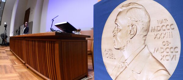 The laureate medal featuring the portrait of Alfred Nobel The laureate medal featuring the portrait of Alfred Nobel - 俄罗斯卫星通讯社