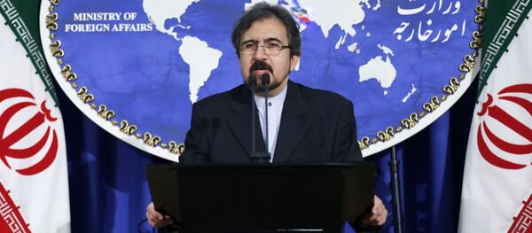 伊朗承诺对美国实施的又一轮制裁作出严肃反应 - 俄罗斯卫星通讯社