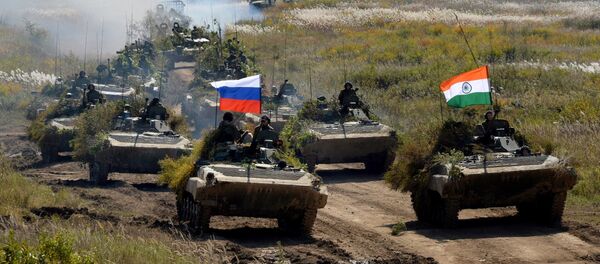 俄印軍人在“因陀羅-2019”聯合軍演中進行了地形勘察 - 俄羅斯衛星通訊社