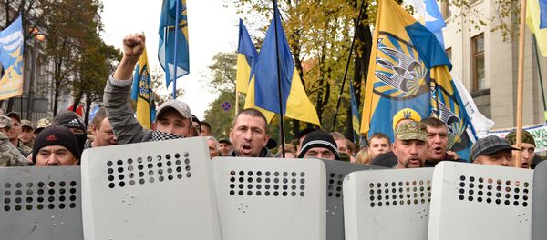 基辅最高拉达大楼附近集会 基辅最高拉达大楼附近集会 - 俄罗斯卫星通讯社