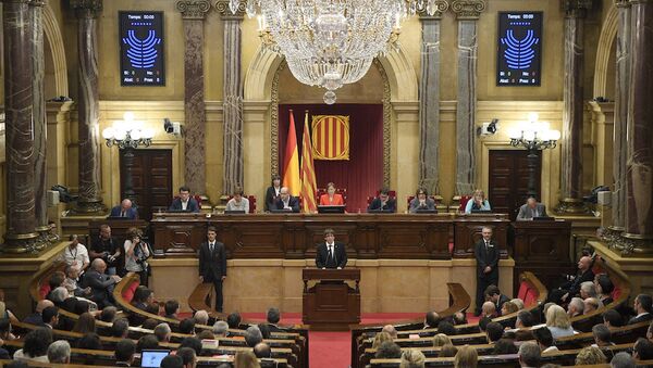 西班牙內閣決定解除加泰羅尼亞自治區政府首腦和顧問的職務 - 俄羅斯衛星通訊社