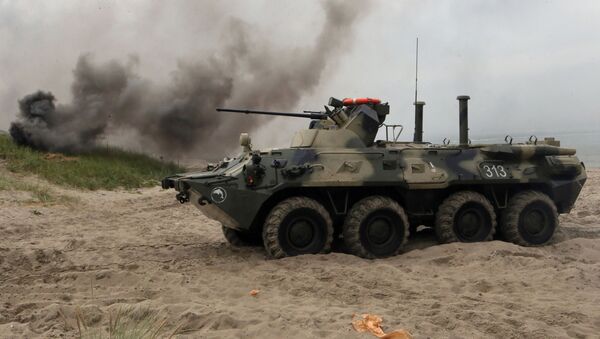 俄羅斯每年出口數百輛BTR-82A - 俄羅斯衛星通訊社