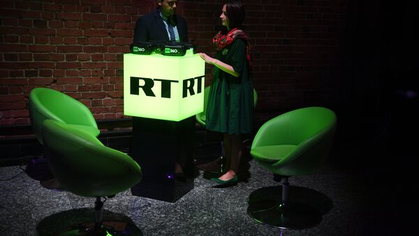 特朗普顧問為接受RT電視台採訪道歉 - 俄羅斯衛星通訊社