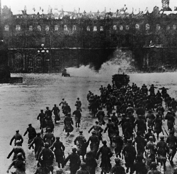 突擊冬宮，1917年10月25日 - 俄羅斯衛星通訊社
