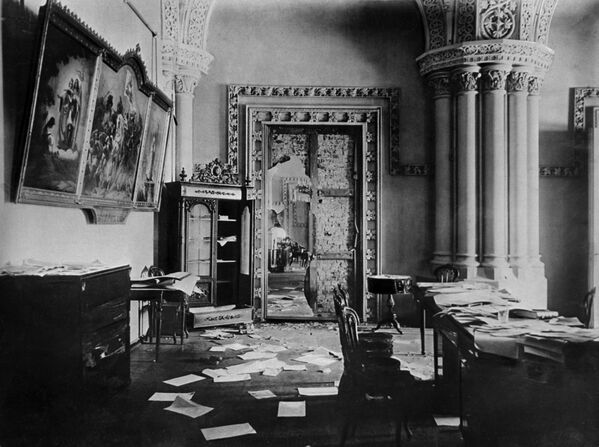 冬宫被布尔什维克占领的哥特式大厅，1917年11月7日 - 俄罗斯卫星通讯社
