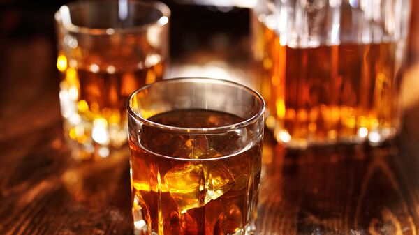 一瓶價值近百萬英鎊的威士忌將在蘇格蘭拍賣 - 俄羅斯衛星通訊社