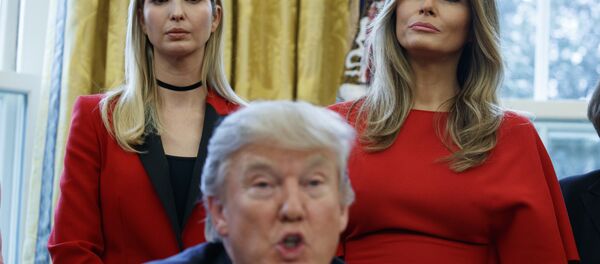 Мелания Трамп Иванка Трамп  - 俄罗斯卫星通讯社