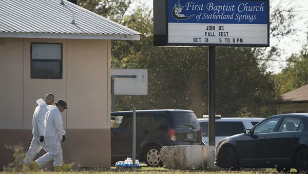 第一浸信會教堂，位於德克薩斯州的薩瑟蘭泉（Sutherland Springs） - 俄羅斯衛星通訊社