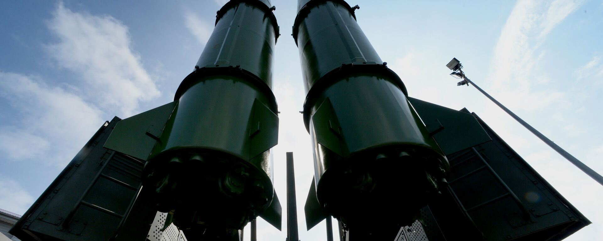 俄国防部：“伊斯坎德尔-M”导弹系统打击乌军米尔哥罗德机场停机坪 - 俄罗斯卫星通讯社, 1920, 02.07.2024
