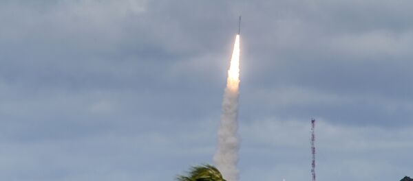 “织女星”运载火箭因二级发动机故障引发事故 - 俄罗斯卫星通讯社