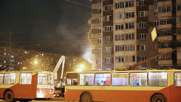 所有住户都已从伊热夫斯克市发生局部坍塌的居民楼里撤离 - 俄罗斯卫星通讯社