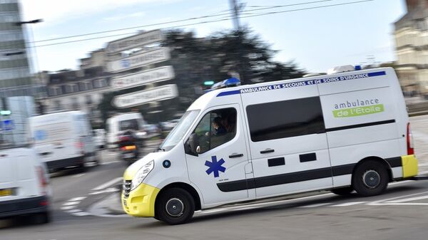 法国救护车 - 俄罗斯卫星通讯社