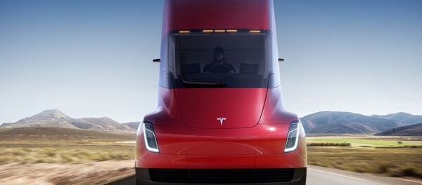 特斯拉公司總裁展示電動卡車Tesla Semi - 俄羅斯衛星通訊社