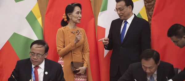 俄罗斯专家认为,王毅的调解使命的独特性在于,是中国,而不是其他某个地区大国,尤其不是穆斯林国家,直接用其穿梭外交来解决地区危机。 俄罗斯专家认为,王毅的调解使命的独特性在于,是中国,而不是其他某个地区大国,尤其不是穆斯林国家,直接用其穿梭外交来解决地区危机。 - 俄罗斯卫星通讯社