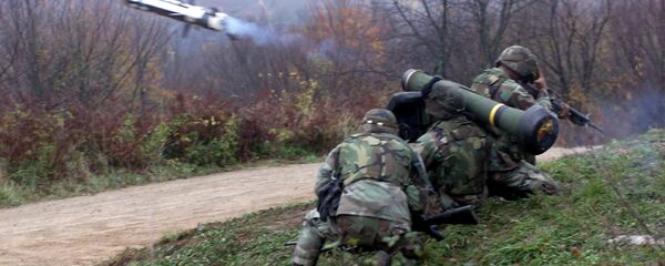 Стрельба из ракетного комплекса Javelin - 俄羅斯衛星通訊社