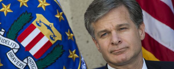 FBI Director Christopher Wray attends his installation ceremony as director at FBI Headquarters in Washington FBI Director Christopher Wray attends his installation ceremony as director at FBI Headquarters in Washington - 俄罗斯卫星通讯社