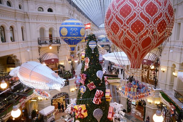 莫斯科古姆百货商场的节日装饰 - 俄罗斯卫星通讯社