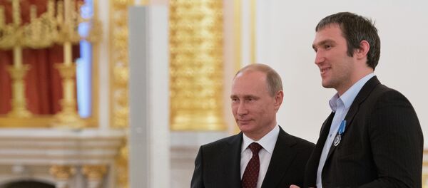 俄著名冰球运动员宣布开设“普京团队”网站 俄著名冰球运动员宣布开设“普京团队”网站 - 俄罗斯卫星通讯社