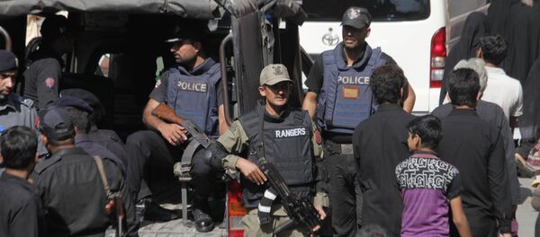 巴基斯坦警方用催泪瓦斯驱散示威者 数十人被拘留 - 俄罗斯卫星通讯社