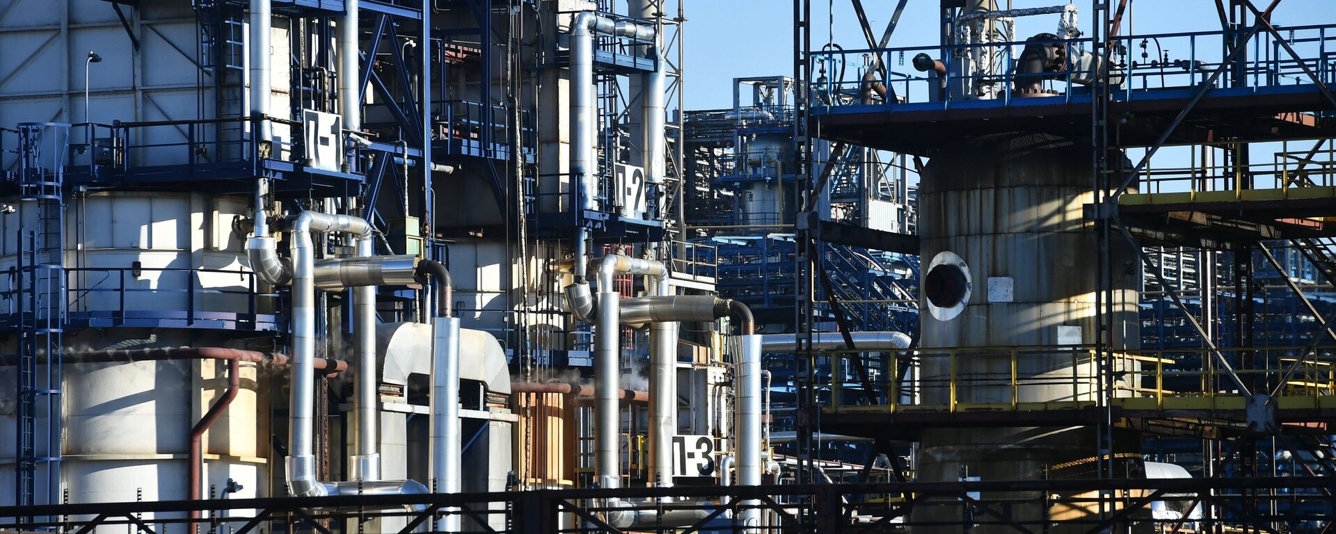 俄副总理：现代炼油厂需要天然气化工生产设备 俄政府将促进发展进程 - 俄罗斯卫星通讯社, 1920, 17.09.2021