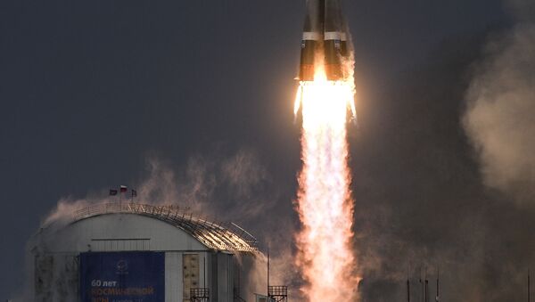 Запуск ракеты-носителя Союз-2.1б с КА Метеор №2-1 с космодрома Восточный - 俄羅斯衛星通訊社
