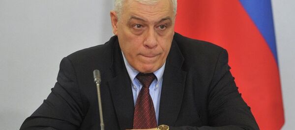 叶夫根尼·布任斯基 - 俄罗斯卫星通讯社