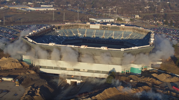 美國銀頂體育館經數次爆破仍屹立不倒 - 俄羅斯衛星通訊社