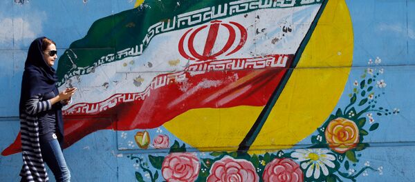 伊朗 - 俄罗斯卫星通讯社